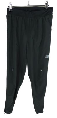Pánské tmavošedé šusťákové outdoorové kalhoty New Balance 