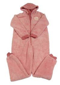 Růžová chlupatá kombinéza s nášivkou a kapucí Pepperts