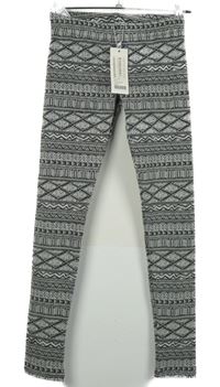 Nové - Dámské černo-bílé vzorované legíny Amisu 