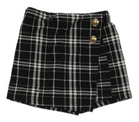 Černo-bílé kostkované sukňové kraťasy Shein