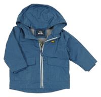 Modrošedá šusťáková jarní bunda s autem a kapucí Next