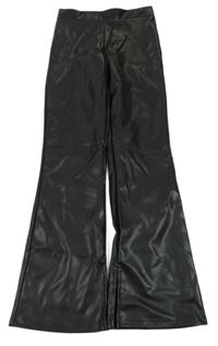 Černé flare koženkové kalhoty H&M