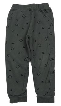 Tmavošedé tepláky s obrazci George