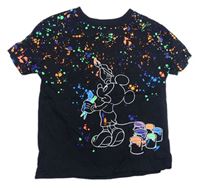 Černo-barevné vzorované tričko s Mickeym George