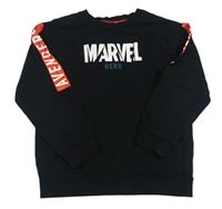 ČErno-červená mikina s nápisem Marvel