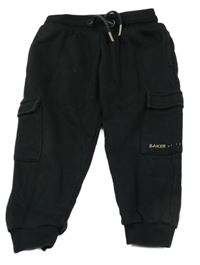 Černé tepláky s kapsami Baker