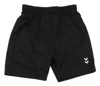 Černé sportovní kraťasy s výšivkou Hummel