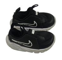 Černo-bílé botasky Nike vel.21