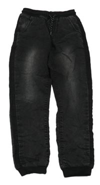 Černošedé cuff rifle s úpletovým pasem 