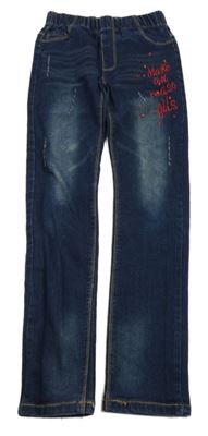 Tmavomodré džegíny s nápisem a kamínky 