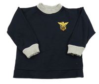 Černo-šedá mikina s nášivkou 