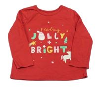 Červené triko s nápisy George