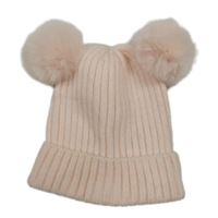 Světlerůžová čepice s bambulemi Primark