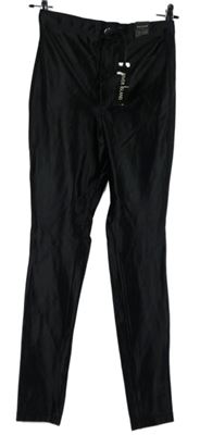 Nové - Dámské černé saténové skinny kalhoty River Island 