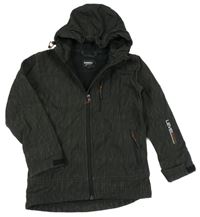 Khaki-antracitová vzorovaná softshellová bunda s kapucí 