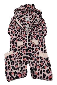 Světlerůžovo-černo-růžová vzorovaná chlupatá kombinéza s kapucí Next