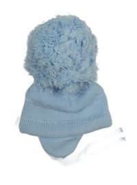 Světlemodrá čepice s bambulí 