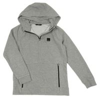 Světlešedá mikina s nášivkou a kapucí George