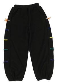 Černé žebrované teplé tepláky s barevnými tkaničkami