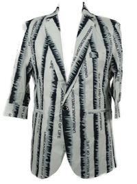 Dámský bílo-černý vzorovaný blejzr s nápisy 