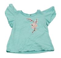 Světlemodré tričko s kytičkou 