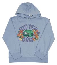 Světlemodrá mikina s karavanem a květy a nápisy a kapucí L&D