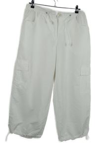 Dámské bílé šusťákové capri kalhoty s kapsami Bonprix 
