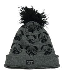 Šedá pletená čepice s  pejsky 