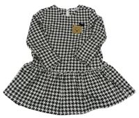 Černo-bílé vzorované teplé šaty s medvídkem FUTURINO GIRL