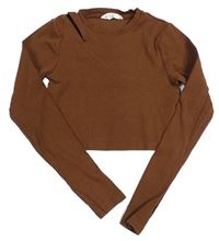 Hnědé žebrované crop triko s průstřihem Matalan
