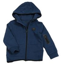 Tmavomodrá propínací mikina s nášivkou a kapucí F&F