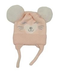 Růžová pletená čepice s čumákem a bambulemi