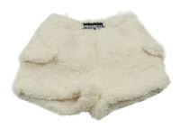 Smetanové chlupaté cargo kraťasy s nášivkou