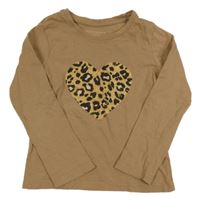 Hnědé triko se srdcem 