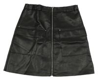 Černá koženková sukně s kapsami River Island