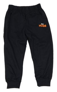 Tmavomodré tepláky s nápisem 