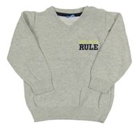 Šedý svetr s nápisem DopoDopo 