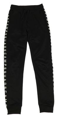 Černé cuff sportovní tepláky s nápisy 