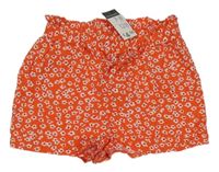 Nové - červeno-bilé kytičkované paper bag kraťasy s páskem PRIMARK