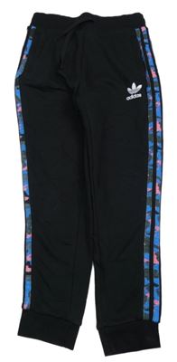 Černé tepláky s logem Adidas