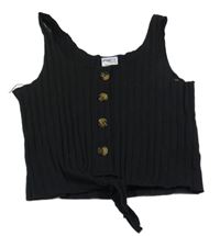 Černý úpletový žebrovaný crop top s knoflíky Page one young