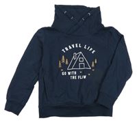 Tmavomodrá mikina Topolino s chatou