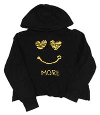 Černá crop mikina se smajlíkem a nápisem a kapucí BLUE SEVEN