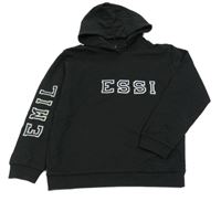 Černá mikina se jmény a kapucí CITY COMFORT