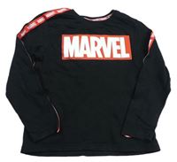 Černé triko s pruhy a logem Marvel