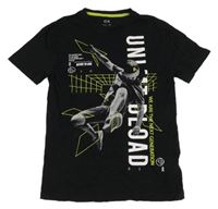 Černé tričko s klukem C&A