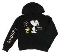 Černá mikina se Snoopym a kapucí