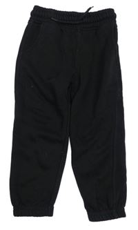 Černé tepláky Primark