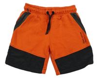 Červeno-černé teplákové kraťasy s nápisem George