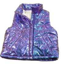 Fialová metalická prošívaná šusťáková zateplená vesta SHEIN